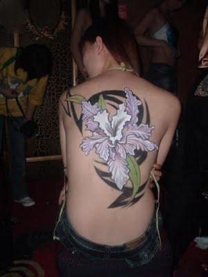 Popular Flower Tattoos Designs Ideas