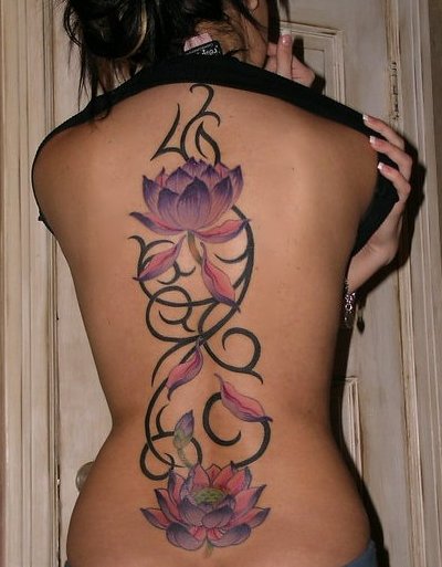 Flower tattoos a photo gallery. Lotuses, roses, daisies and sunflowers are 