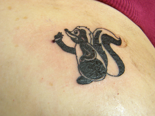Skunk Tattoos : Tattoo Art: World's Most Popular Tattoo Designs …