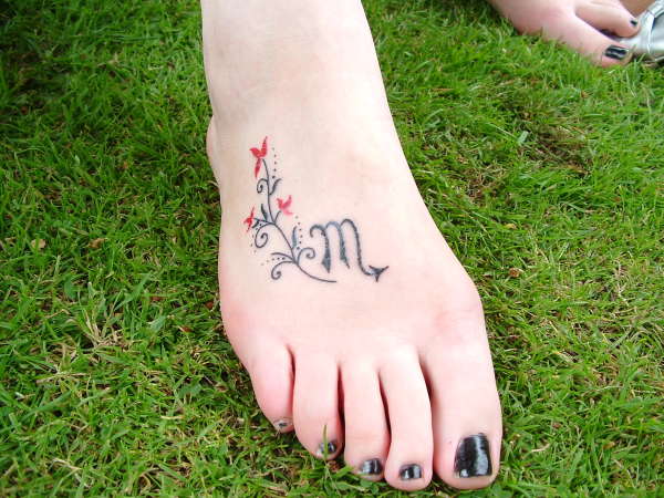 cancer sign tattoos. Star Sign Tattoos reviews,